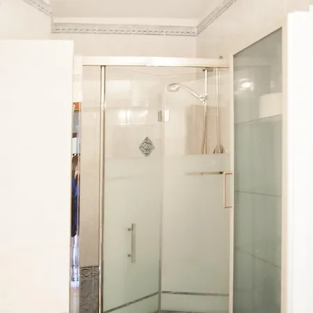 Evaluna Apartment *
