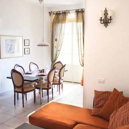 Evaluna Apartment